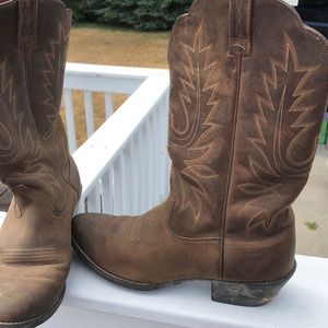 Artiat Cowgirl boots
